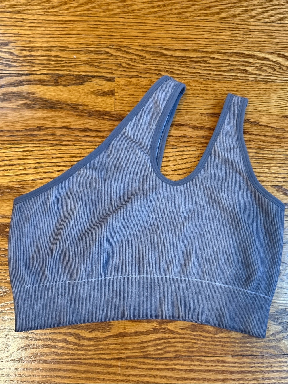 Fabletics x Maddie Ziegler Christa Asymmetric Sports Bra Raincloud Gray M